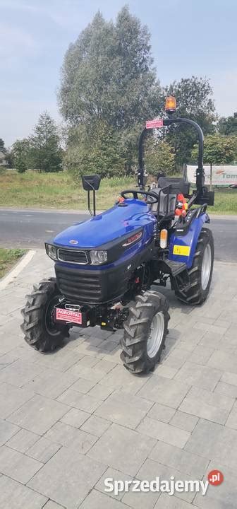 Mini Traktorek Wd Km Farmtrac Od R Ki Agrostal Tarnogr D