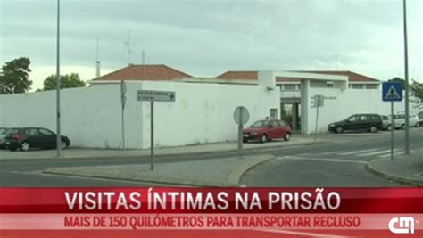 Guardas Prisionais Levam Recluso A Visita Ntima Atualidade Correio