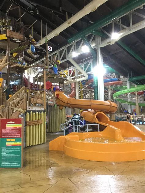 Great Wolf Lodge Ca Totem Towers Slide Extra Mile Travel