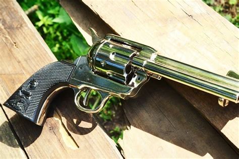 M1873 Colt 45 Peacemaker Fast Draw Revolver Single Action Army