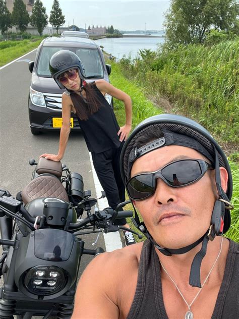 タカさんの投稿したバイクライフ 嫁とタンデム ️からの肉とラーメン🍜最高｜バイクのカスタムツーリング情報ならモトクルmotocle