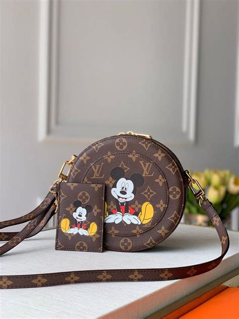 Luxurious Totes Latest Louis Vuitton Bag Neverfull Louis