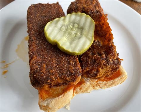 Support Our Local Restaurants This Week Royals Hot Chicken LouisvilleHotBytes