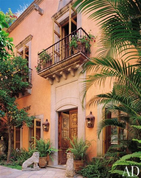 Decorate Your Front Porch Like Any Other Room Spanish Style Homes