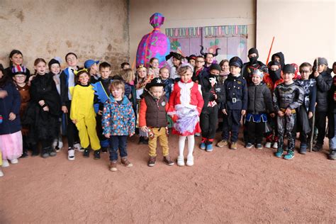 Dompierre Les Ormes Un D Fil De Carnaval Haut En Couleurs Pour Les