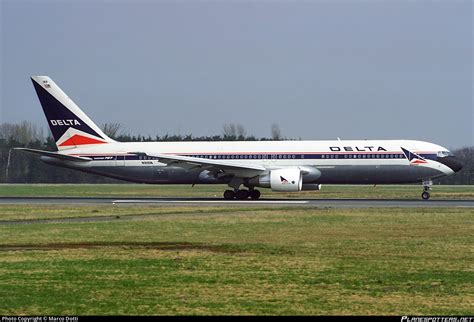 N Dn Delta Air Lines Boeing Er Wl Photo By Marco Dotti Id