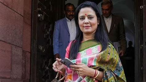 Mahua Moitra Took Bribe To Ask Questions In Parliament Bjp Mp Alleges