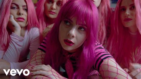 Girli Hot Mess Official Video Clothes Outfits Brands Style And Looks Spotern