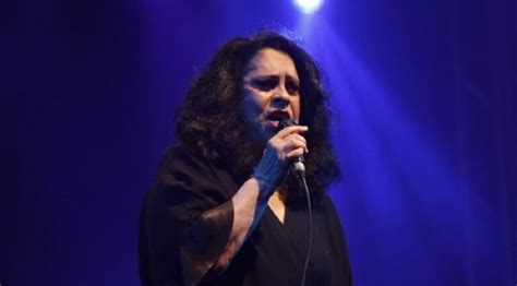 Cantora Brasileira Gal Costa Morre Aos Anos Balai