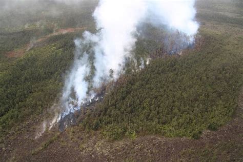 Update Kilauea Briefly Erupted Sunday Night West Of Napau Crater