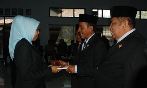 Anggota Dprd Kabupaten Bima Resmi Dilantik