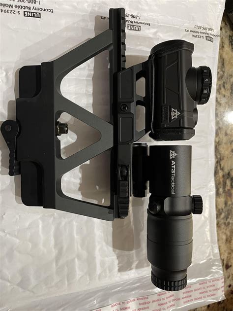 At3™ Alpha Shake Awake Red Dot Sight With 4x Magnifier Kit