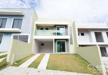 Casas em condomínio direto o proprietário à venda na Rua Oscar