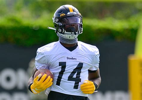 George Pickens Injury History & Updates