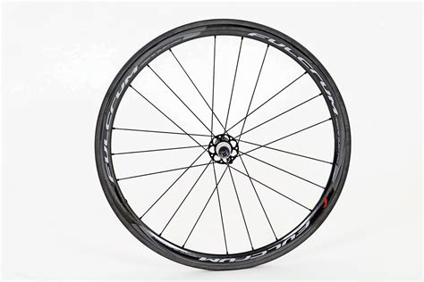 Roues Fulcrum Racing Quattro Carbon La Performance Na Pas De Prix