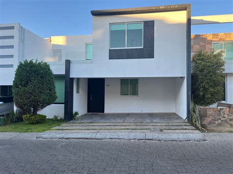 Casa En Venta En Naciones Unidas Virreyes Residencial Zapopan