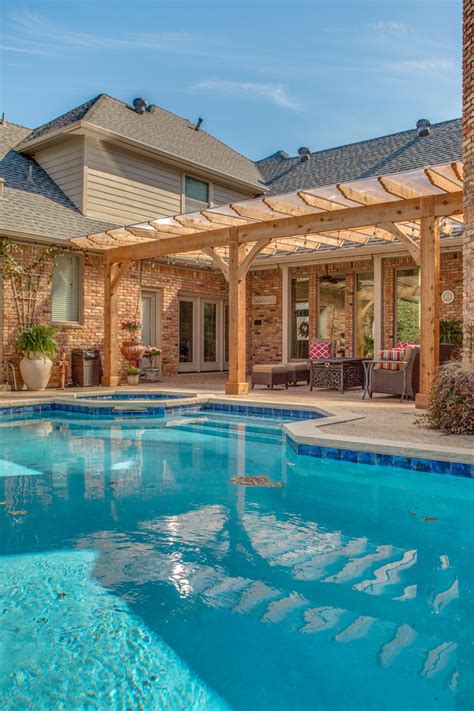 Poolside Pergola With Polygal Cover Classique Terrasse Et Patio