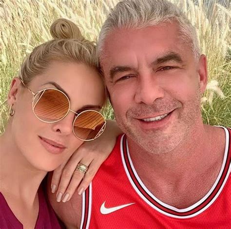 Marido De Ana Hickmann Revela C Ncer No Pesco O E Cirurgia