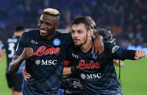 Napoli Rangers Quinta Vittoria Di Fila Per Spalletti In Champions