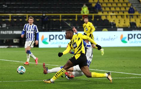 Youssoufa Moukoko Dortmund Starlet Scores Record Breaking Double