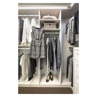 Bianco Walk In Closet Display Campbell Showroom Contemporain