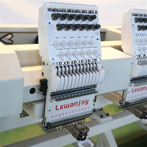 Lewanjoy Home Use Embroidery Machinery Simple Mini Single Head