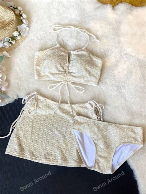 Ensemble de bikini style robe sexy en trois pièces pour femmes avec un design sexy minimaliste