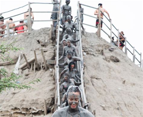 ingreso al volcán del totumo Expotur El Mejor Tour a Ciudad