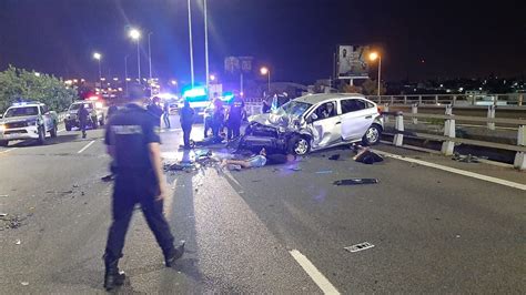 Impactante persecución y choque en la autopista Perito Moreno cuatro