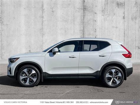 New 2024 Volvo XC40 B5 AWD Core Bright Theme SUV For Sale 220320