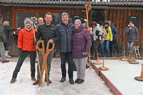 Seniorenbund Turnier Ramingstein Sichert Sich Souver N Den Eisstock