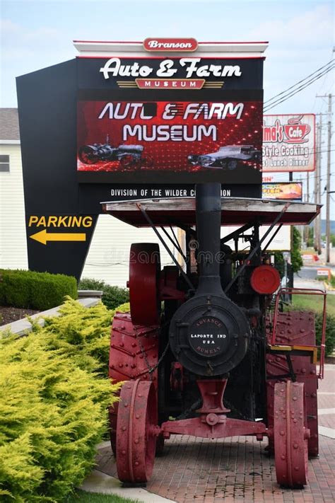 El Museo De Autos Y Granjas De Branson Missouri Fotografía editorial