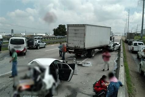 Accidente En La México Querétaro Deja Un Muerto Y 15 Heridos Poresto