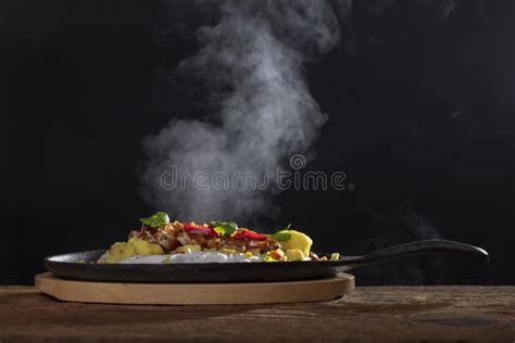 Steaming Hot Sizzler Stock Image Image Of Noodle Dinner