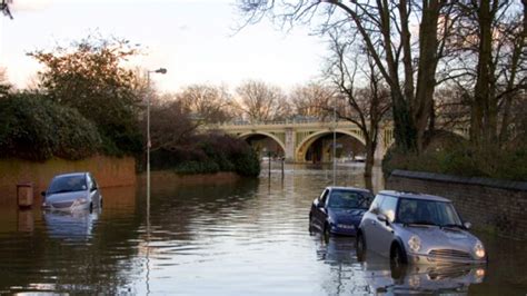 Keep Up To Date With The Latest Flood Warnings In Your Area Itv News Granada