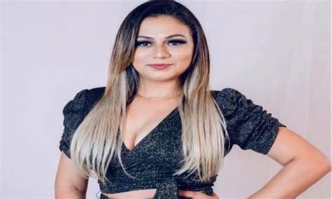 Cantora de forró passa mal após show tem parada cardíaca e morre no