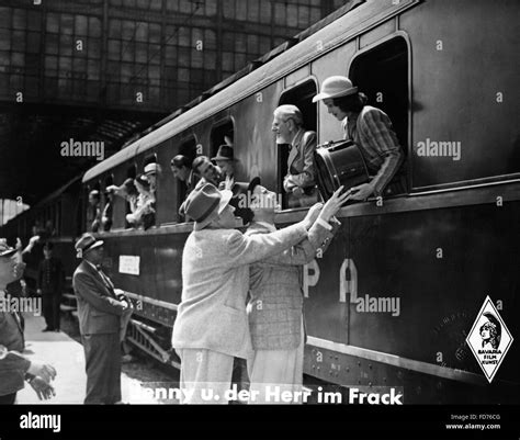 Escena de despedida en la estación de tren 1942 Fotografía de stock