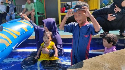 Berenang Lagi Di Splash Puri Surya Jaya Seru Rekk Youtube