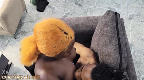 Xvideos Un Jeune Couple Decide D Avoir Une Relation Sexuelle Romantique Avant De Diner HD Mp