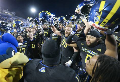 Lafayette At Delaware In Fcs Playoffs Blue Hens Rally To Win