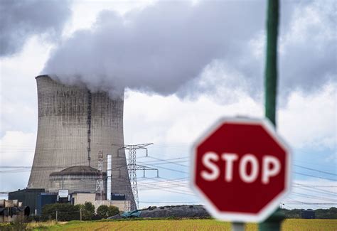 La France insoumise veut relancer le débat sur la fin du nucléaire