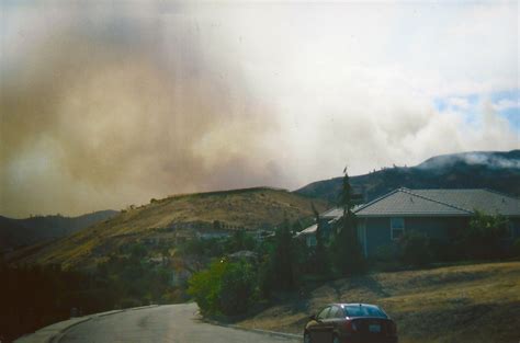 Wallpaper Washington Smoke Suburbs Wenatchee Wildfire 1736x1149