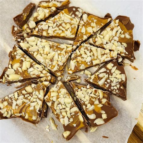 BEST EVER Peanut Butter Chocolate Bark Seriously Delicious Daisies