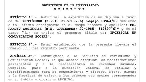 “profesore En Comunicación Social” La Facultad De Periodismo De La