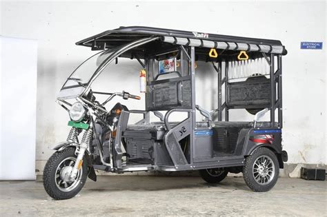 Electric E Rickshaw Yatri Black Super E Rickshaw Wholesaler From Jaipur