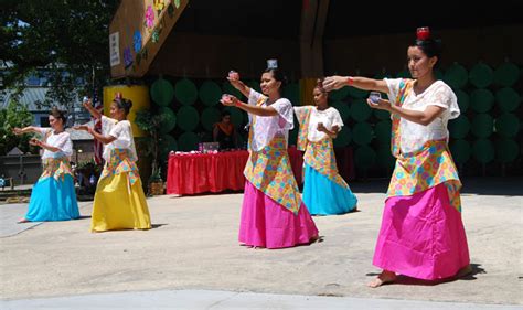 👍 Kuratsa costume. List of Philippine Folk Dances. 2019-01-27