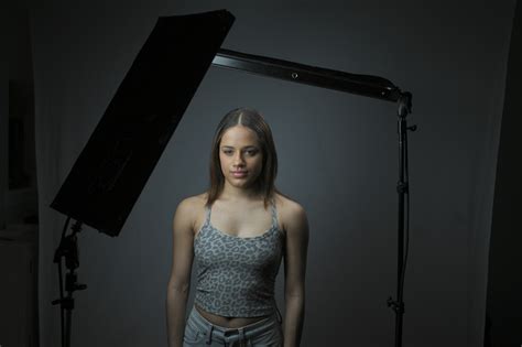 portrait lighting setups   lights fstoppers