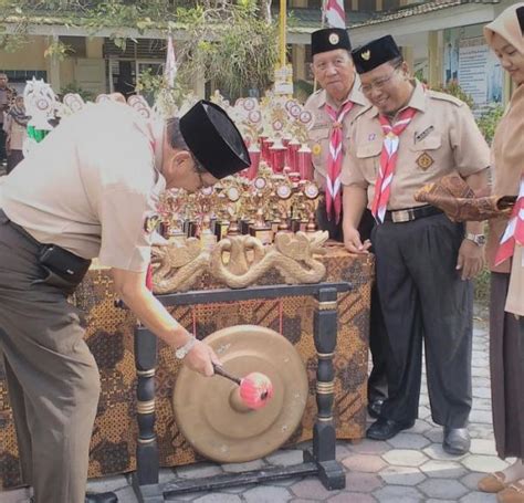 Infopublik Azali Johan Pramuka Bentuk Generasi Muda Bertanggung Jawab