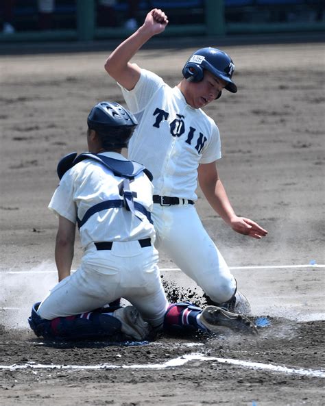 大阪桐蔭が公式戦28連勝 ドラフト候補松尾汐恩が民家に飛び込む先制場外2ラン 高校野球写真ニュース 日刊スポーツ