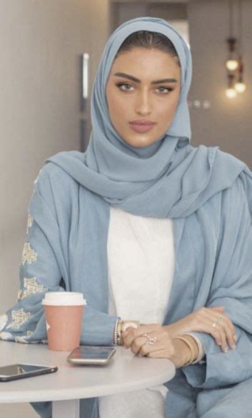 Saudi Arabia Women Beauty In 2022 Arabian Beauty Women Arabian Women Beauty Women